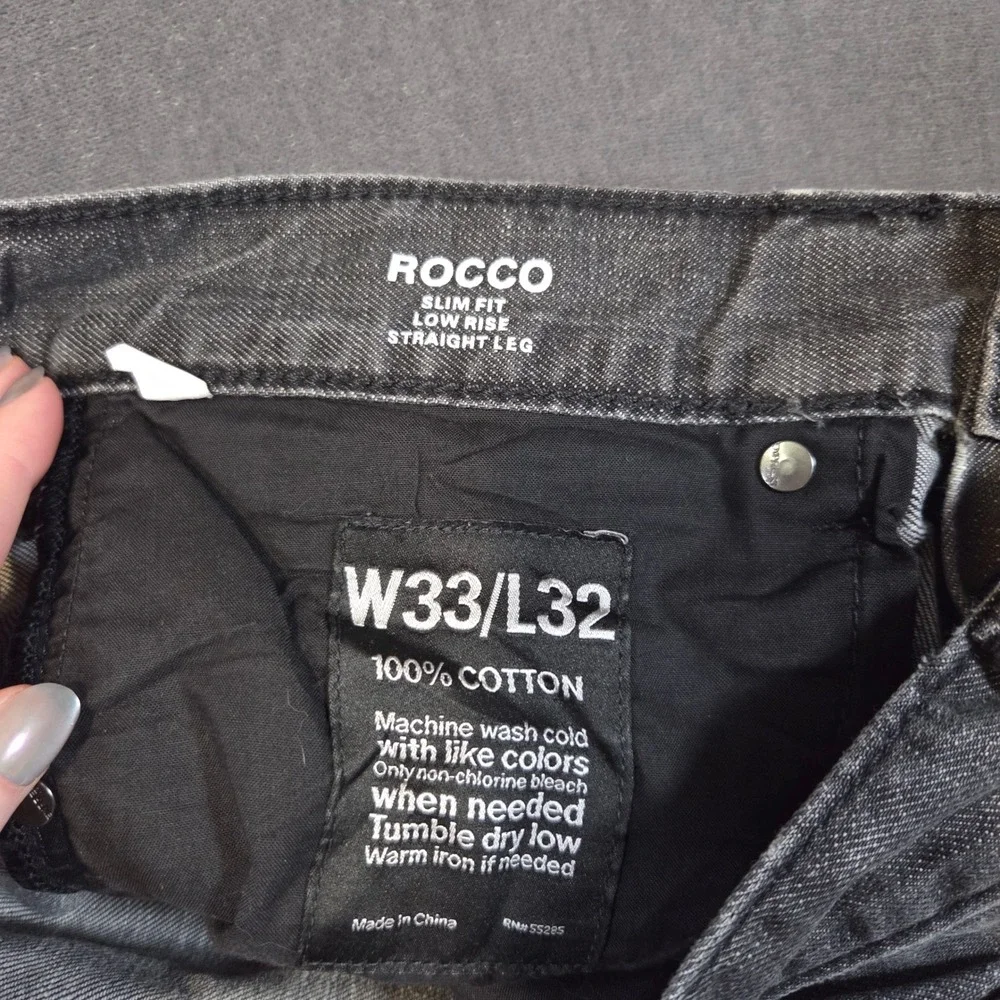 Express Rocco Jeans Mens 33x32 Black Slim Fit Low Rise Straight Leg Distressed